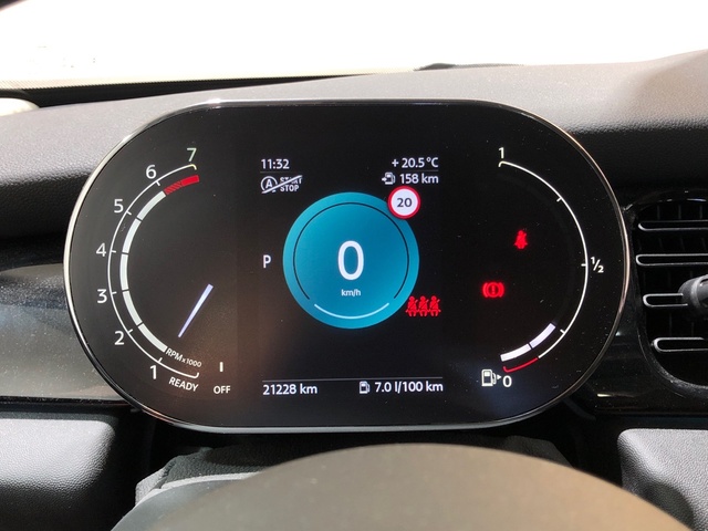 fotoG 18 del MINI MINI 5 Puertas Cooper 100 kW (136 CV) 136cv Gasolina del 2024 en Madrid