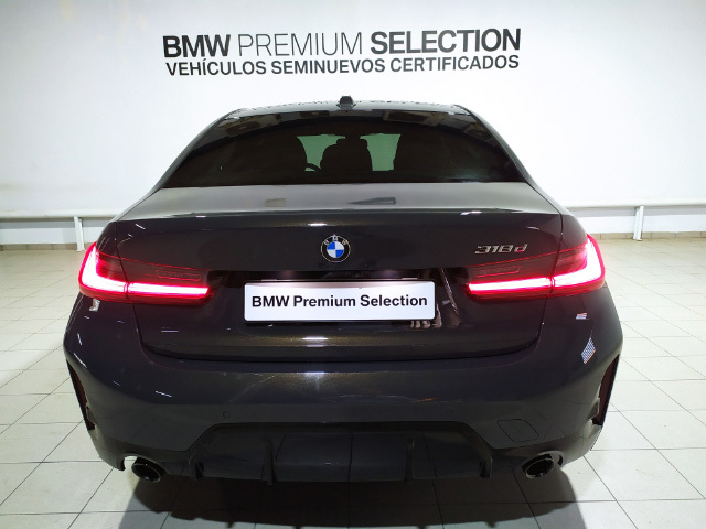 BMW Serie 3 318d color Gris. Año 2024. 110KW(150CV). Diésel. En concesionario Hispamovil Elche de Alicante