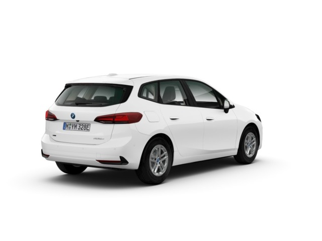 BMW Serie 2 225e Active Tourer color Blanco. Año 2024. 180KW(245CV). Híbrido Electro/Gasolina. En concesionario Movilnorte El Plantio de Madrid