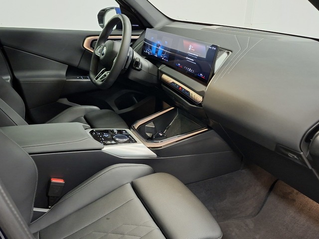 BMW X3 xDrive20d color Azul. Año 2025. 145KW(197CV). Diésel. En concesionario Automoviles Bertolin S.L. de Valencia