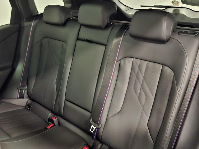 BMW X3 xDrive20d color Azul. Año 2025. 145KW(197CV). Diésel. En concesionario Automoviles Bertolin S.L. de Valencia