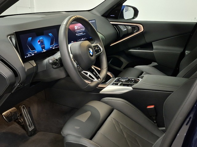 BMW X3 xDrive20d color Azul. Año 2025. 145KW(197CV). Diésel. En concesionario Automoviles Bertolin S.L. de Valencia