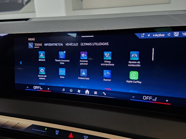 BMW X3 xDrive20d color Azul. Año 2025. 145KW(197CV). Diésel. En concesionario Automoviles Bertolin S.L. de Valencia