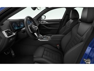 Fotos de BMW i4 eDrive40 color Azul. Año 2024. 250KW(340CV). Eléctrico. En concesionario Motri Motor Jaén de Jaén