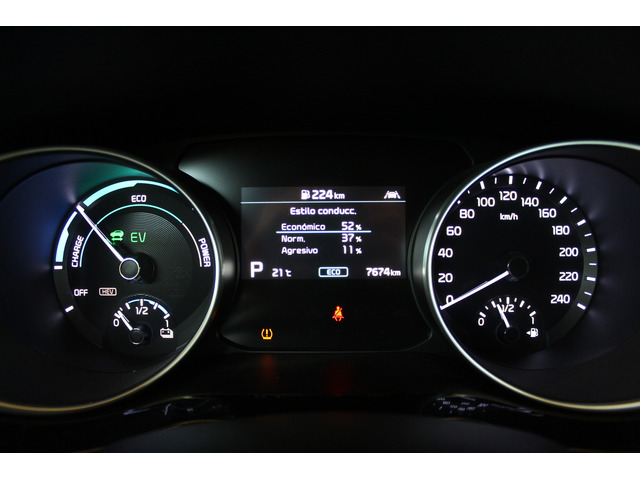 Foto 15 Kia XCeed 1.6 GDi PHEV eDrive 104 kW (141 CV)
