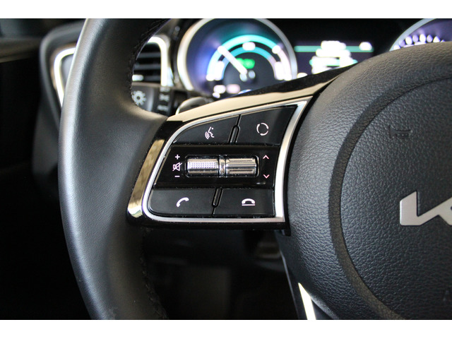 Foto 16 Kia XCeed 1.6 GDi PHEV eDrive 104 kW (141 CV)