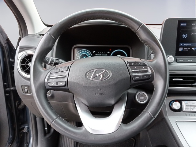 Foto 12 Hyundai Kona EV Maxx 150 kW (204 CV)