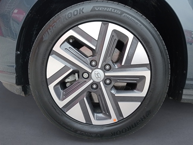 Foto 14 Hyundai Kona EV Maxx 150 kW (204 CV)