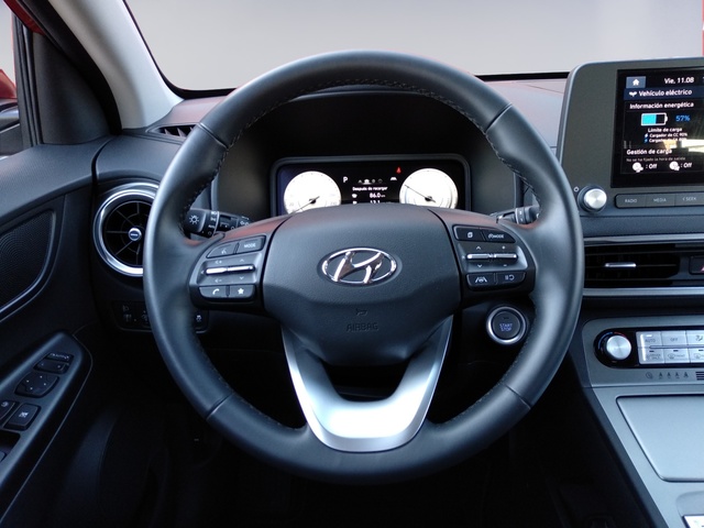 Foto 13 Hyundai Kona EV Maxx 150 kW (204 CV)