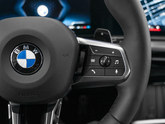 BMW Serie 2 218i Active Tourer color Azul. Año 2025. 100KW(136CV). Gasolina. En concesionario Caetano Cuzco, Salvatierra de Madrid