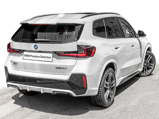 BMW X1 sDrive18d color Blanco. Año 2025. 110KW(150CV). Diésel. En concesionario Caetano Cuzco, Alcalá de Madrid