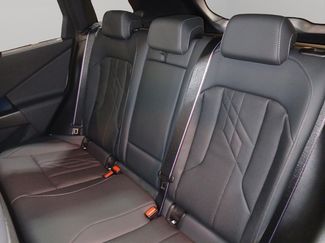 BMW X3 M50 color Gris. Año 2025. 293KW(398CV). Gasolina. En concesionario SAN JUAN Automoviles Fersan S.A. de Alicante