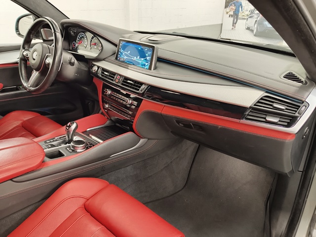 BMW M X6 M color Gris. Año 2018. 423KW(575CV). Gasolina. En concesionario Autoberón de La Rioja