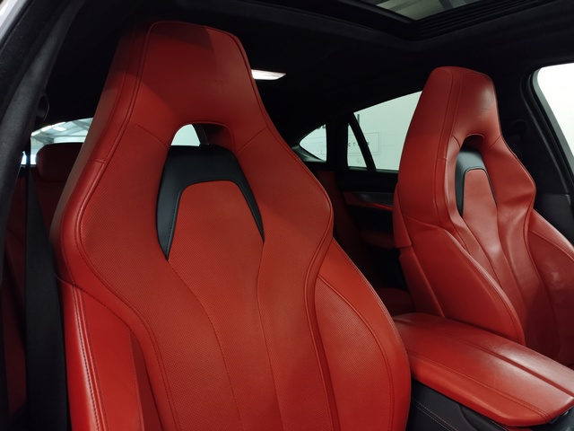 BMW M X6 M color Gris. Año 2018. 423KW(575CV). Gasolina. En concesionario Autoberón de La Rioja