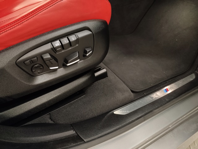 BMW M X6 M color Gris. Año 2018. 423KW(575CV). Gasolina. En concesionario Autoberón de La Rioja