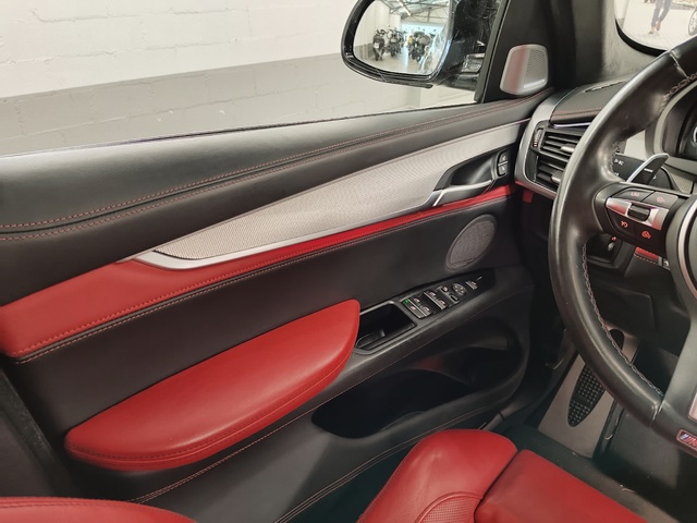 BMW M X6 M color Gris. Año 2018. 423KW(575CV). Gasolina. En concesionario Autoberón de La Rioja