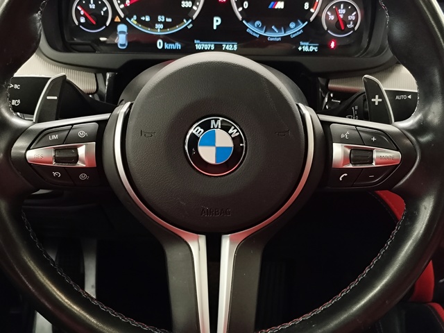 BMW M X6 M color Gris. Año 2018. 423KW(575CV). Gasolina. En concesionario Autoberón de La Rioja