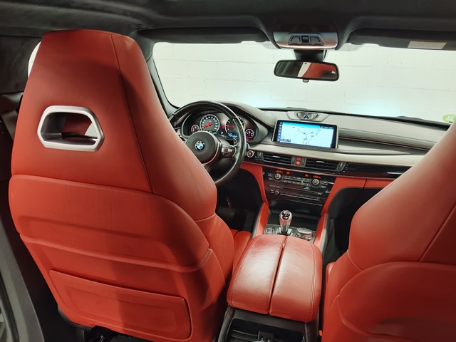 BMW M X6 M color Gris. Año 2018. 423KW(575CV). Gasolina. En concesionario Autoberón de La Rioja