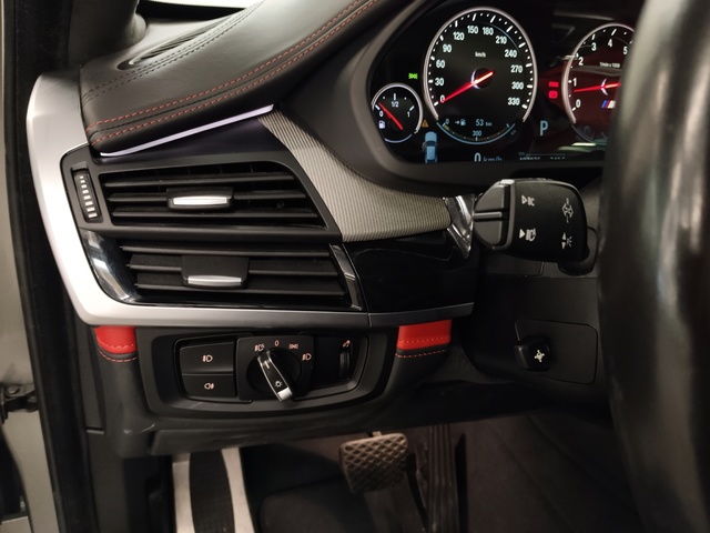 BMW M X6 M color Gris. Año 2018. 423KW(575CV). Gasolina. En concesionario Autoberón de La Rioja