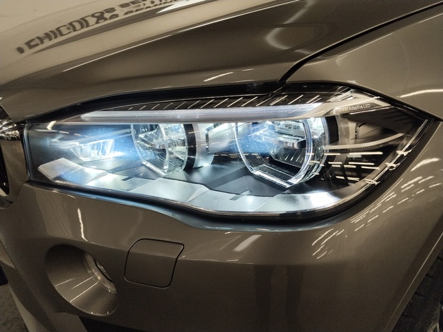 BMW M X6 M color Gris. Año 2018. 423KW(575CV). Gasolina. En concesionario Autoberón de La Rioja