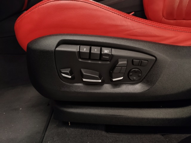 BMW M X6 M color Gris. Año 2018. 423KW(575CV). Gasolina. En concesionario Autoberón de La Rioja