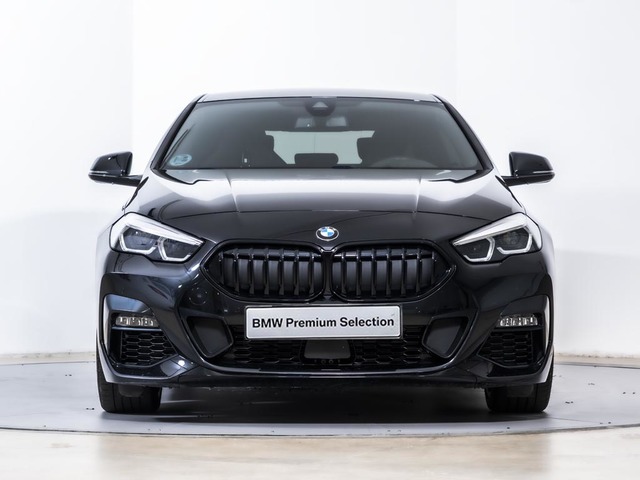BMW Serie 2 218d Gran Coupe color Negro. Año 2020. 110KW(150CV). Diésel. En concesionario Oliva Motor Tarragona de Tarragona