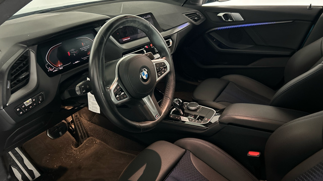 BMW Serie 2 218i Gran Coupe color Azul. Año 2021. 103KW(140CV). Gasolina. En concesionario BYmyCAR Madrid - Alcalá de Madrid