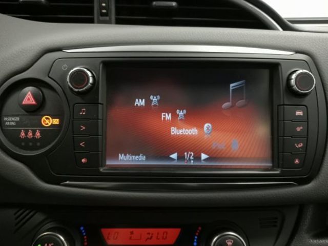 Toyota Yaris 1.3 100 Feel 73 kW (99 CV)