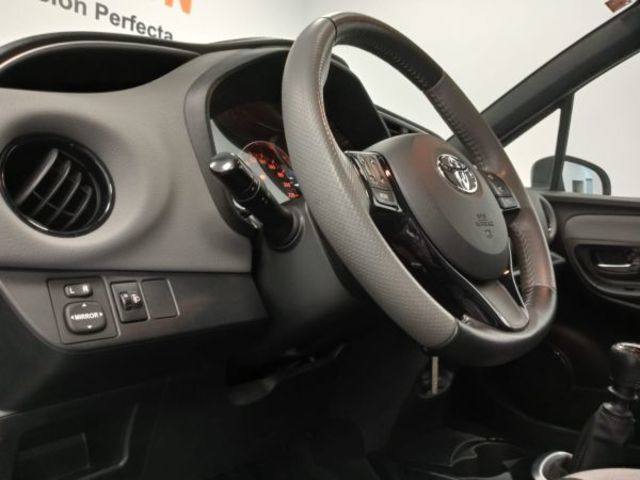 Toyota Yaris 1.3 100 Feel 73 kW (99 CV)