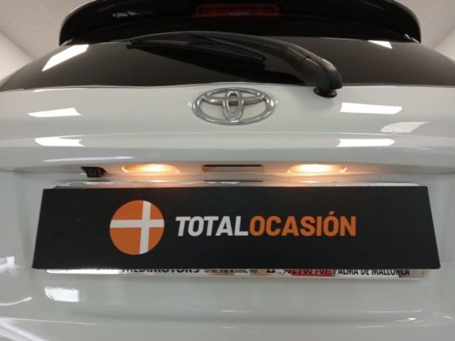 Toyota Yaris 1.3 100 Feel 73 kW (99 CV)