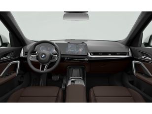Fotos de BMW X1 sDrive20i color Blanco. Año 2024. 125KW(170CV). Gasolina. En concesionario Caetano Cuzco, Salvatierra de Madrid