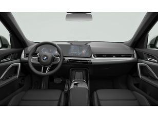 Fotos de BMW X1 sDrive20d color Gris Plata. Año 2024. 120KW(163CV). Diésel. En concesionario Caetano Cuzco, Salvatierra de Madrid