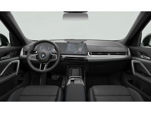Fotos de BMW X1 sDrive20d color Negro. Año 2024. 120KW(163CV). Diésel. En concesionario Caetano Cuzco, Salvatierra de Madrid
