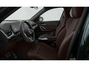Fotos de BMW X1 sDrive20d color Verde. Año 2024. 120KW(163CV). Diésel. En concesionario Caetano Cuzco, Salvatierra de Madrid
