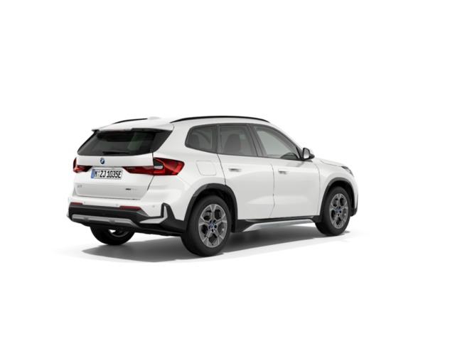 BMW X1 xDrive30e color Blanco. Año 2024. 240KW(326CV). Híbrido Electro/Gasolina. En concesionario Motri Motor Jaén de Jaén