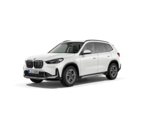 Fotos de BMW X1 xDrive30e color Blanco. Año 2024. 240KW(326CV). Híbrido Electro/Gasolina. En concesionario Motri Motor Jaén de Jaén