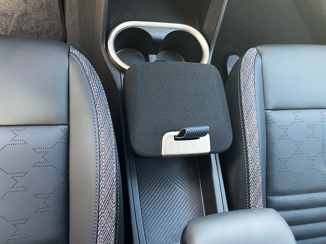 Foto 15 MINI  Countryman SE ALL4 230 kW (313 CV)