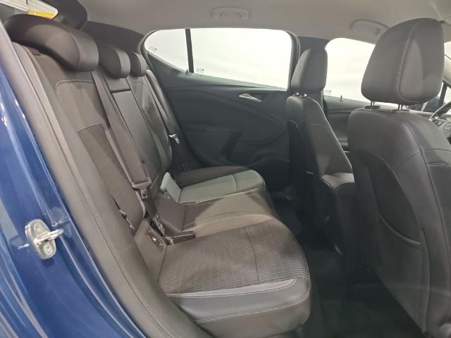 Opel Astra 1.2 Turbo SHR Elegance 107 kW (145 CV)