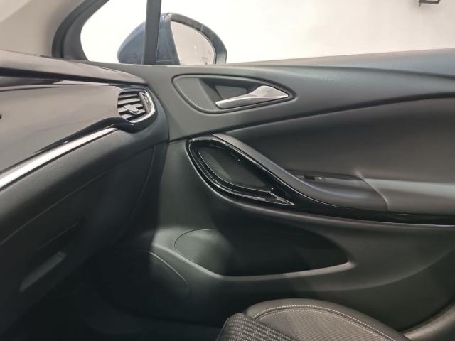 Opel Astra 1.2 Turbo SHR Elegance 107 kW (145 CV)