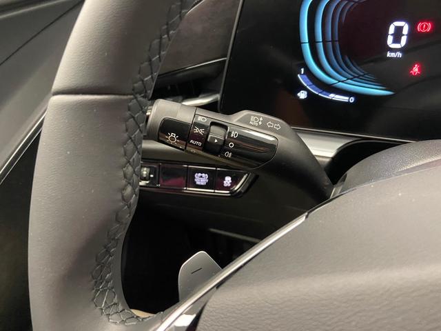 Foto 21 Kia Niro 1.6 GDi HEV Drive 95 kW (129 CV)