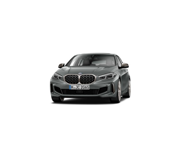 BMW Serie 1 M135i color Gris. Año 2022. 225KW(306CV). Gasolina. En concesionario Movilnorte El Plantio de Madrid