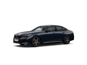 Fotos de BMW Serie 5 530e color Negro. Año 2025. 220KW(299CV). Híbrido Electro/Gasolina. En concesionario Movilnorte El Plantio de Madrid