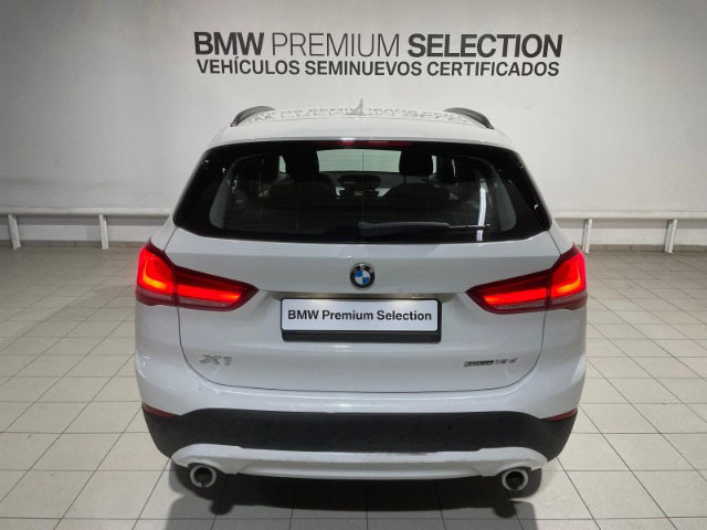 BMW X1 sDrive18d color Blanco. Año 2019. 110KW(150CV). Diésel. En concesionario Hispamovil Elche de Alicante