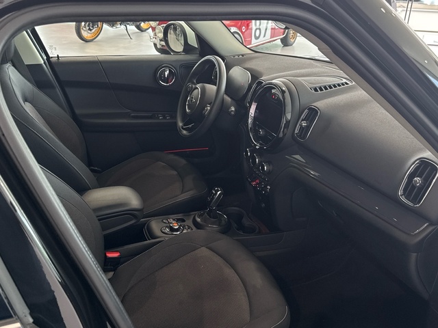 fotoG 7 del MINI MINI Countryman Cooper 100 kW (136 CV) 136cv Gasolina del 2021 en Burgos