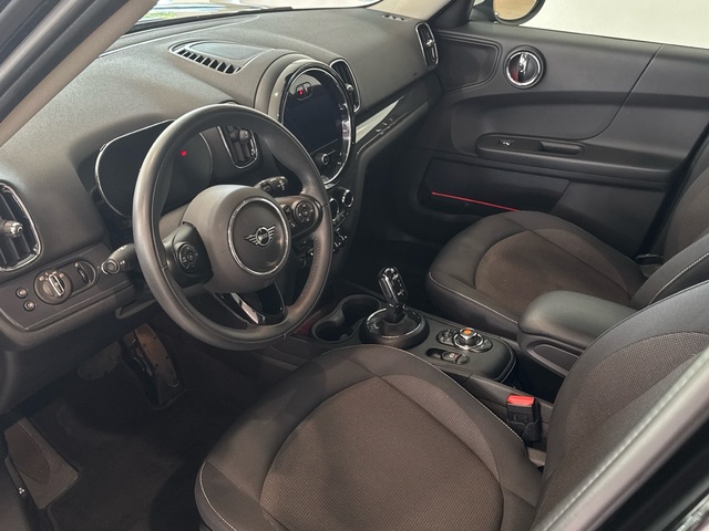 fotoG 16 del MINI MINI Countryman Cooper 100 kW (136 CV) 136cv Gasolina del 2021 en Burgos