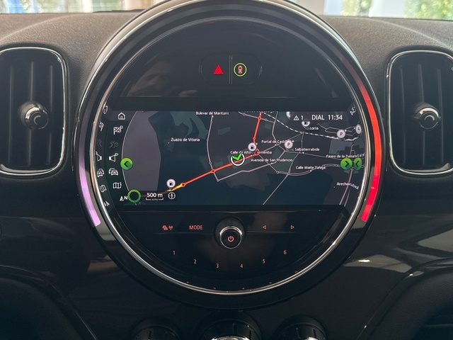 fotoG 21 del MINI MINI Countryman Cooper 100 kW (136 CV) 136cv Gasolina del 2021 en Burgos