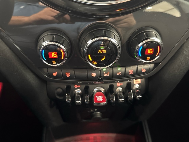 fotoG 24 del MINI MINI Countryman Cooper 100 kW (136 CV) 136cv Gasolina del 2021 en Burgos