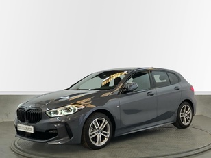 Fotos de BMW Serie 1 118d color Gris. Año 2024. 110KW(150CV). Diésel. En concesionario Proa Premium Palma de Illes Balears