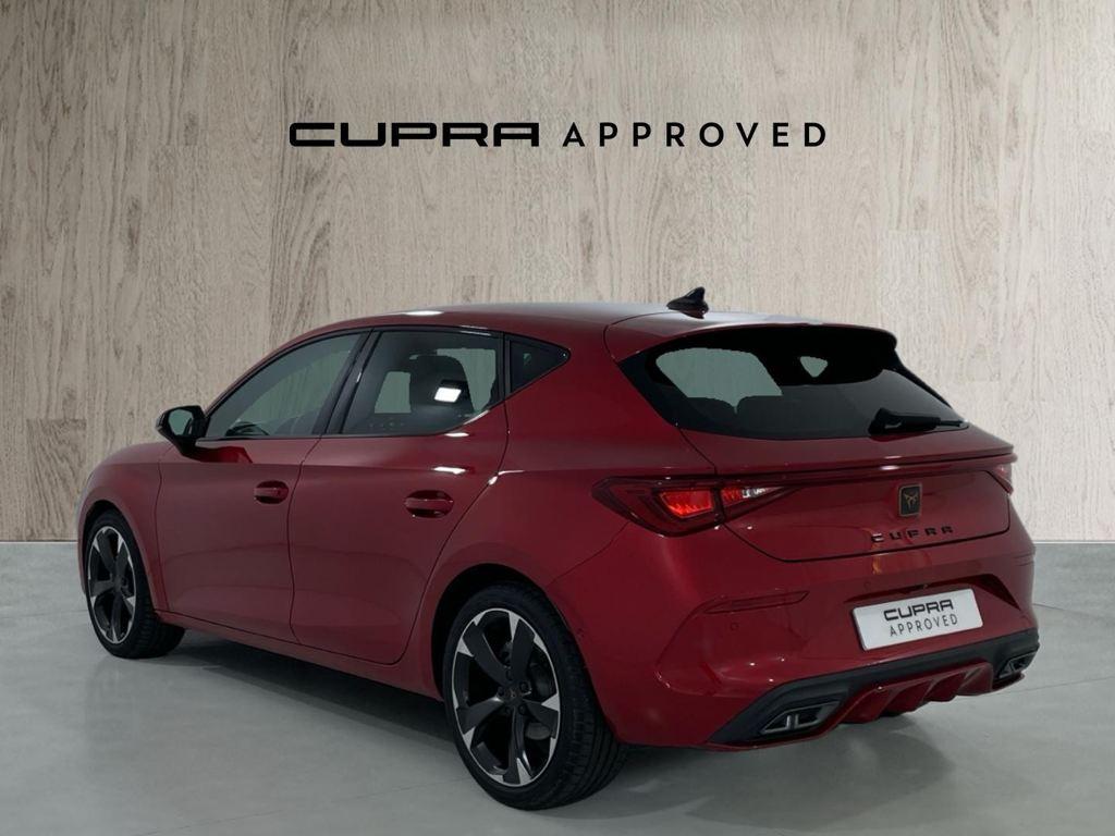 CUPRA León 1.5 eTSI en Barcelona