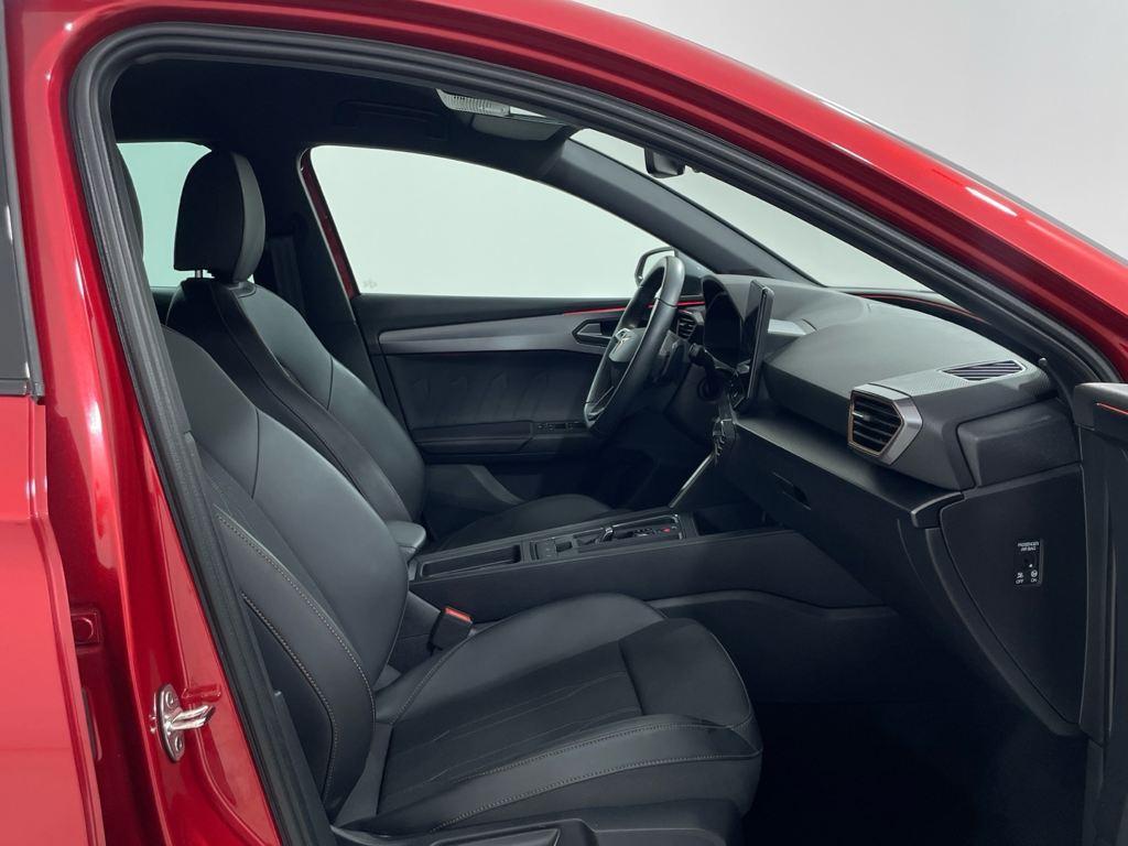 CUPRA León 1.5 eTSI en Barcelona